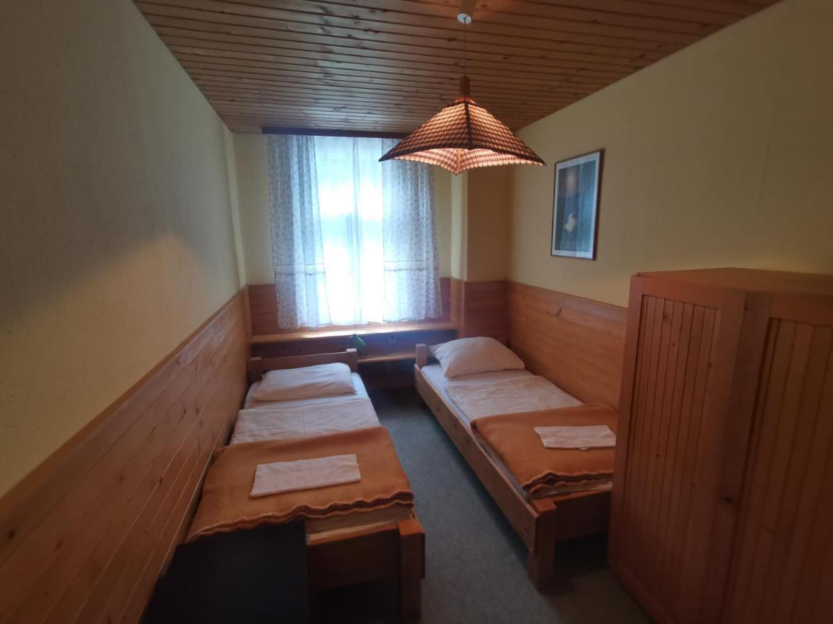 בוהין Hostel Pod Voglom מראה חיצוני תמונה