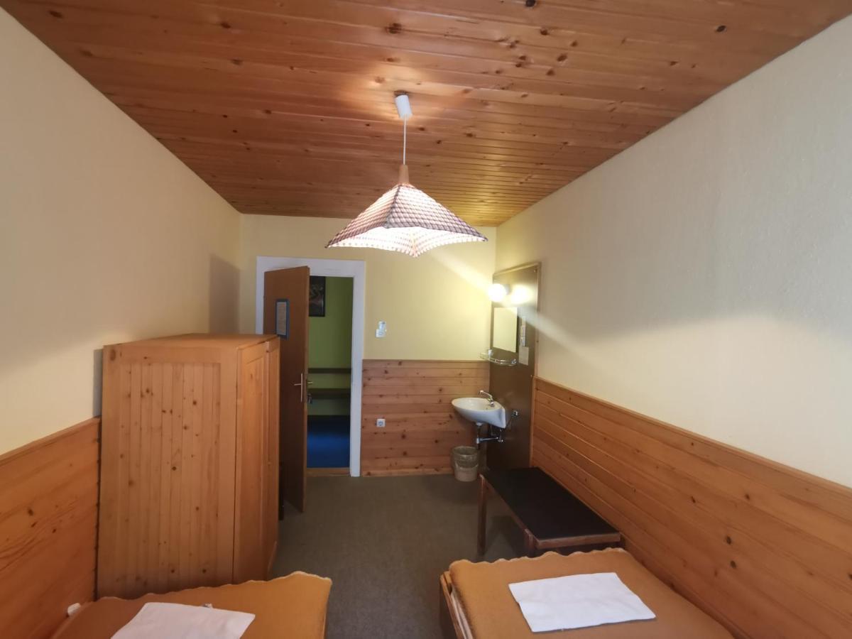 בוהין Hostel Pod Voglom מראה חיצוני תמונה